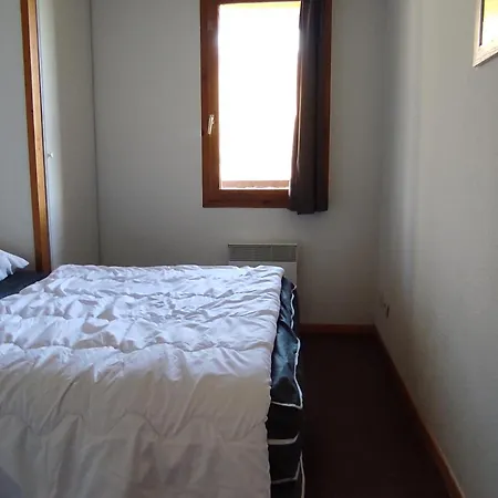 Cosy Pour 4 A Super-besse Avec Parking - Fr-1-814-178 * Super Besse