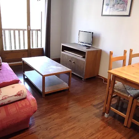 Apartment Cosy Pour 4 A Super-besse Avec Parking - Fr-1-814-178 *