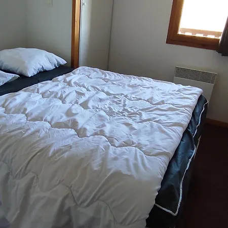 Cosy Pour 4 A Super-besse Avec Parking - Fr-1-814-178 Apartment