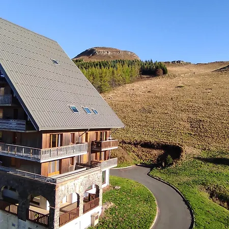 Cosy Pour 4 A Super-besse Avec Parking - Fr-1-814-178 Apartment Super Besse